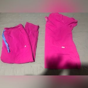 FIGS Scrub Set - RASPBERRY SORBET